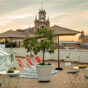 Santa Paula Pool & Luxury , Séville Espagne